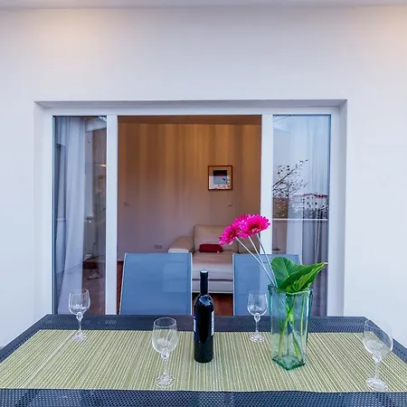 Sara I Klara Apartamento Trogir